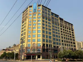 Yuhuadao Boutique Resort Hotel (Yanshan Longhu Park) - Image 5