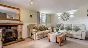 Magpie Cottage - Image 2
