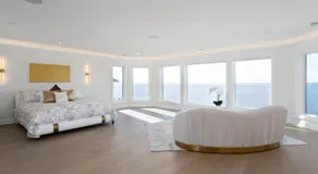Namaste on the Bay - Image 2