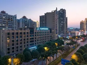 Mandala Hotel (Baise Station Wanjingcheng Night Market) - Image 5