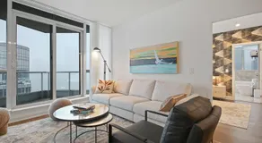 Panoramic Lakeview Resort Living 3BDR with Gym, Pool, Free parking - Image 2