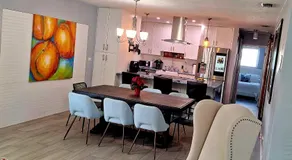 Holliday 3-bedroom Private duplex House full kitchen living room Parking WiFi BBQ Karaoke Available - Image 4