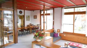 Villa Nugget Inn - Image 3