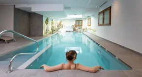 Hotel Flora - Image 2