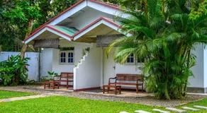 Emerald Lagoon Pool Villa - Image 4