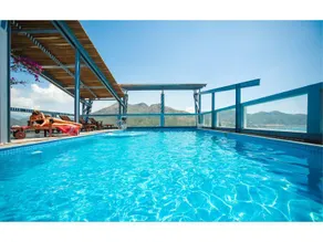 Seasing Boutique Hotel - Image 2