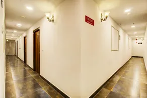 Hotel Banjara Hills - Image 5