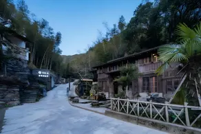 Floral Hotel·Xiuning Bitter Tree Story Hotel - Image 3