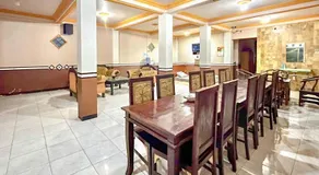RedDoorz at Hotel Huni Raya Bromo - Image 4