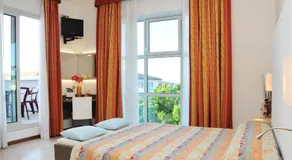 Hotel Venezia - Image 2
