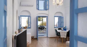 Aggelikis Traditional Cave House - Image 3