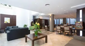 Urquiza Apart Hotel & Suites - Image 4