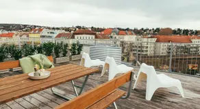Large Apartments - Great for Groups - with Balcony or Terrace - Image 5