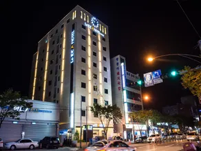 Leidea Hotel - Image 4