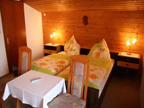 Apartment in Taxenbach near Ski Lift - Image 2