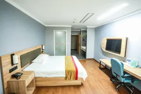 Kaihao Smart Hotel (Nantong University Affiliated Hospital East Campus) - Image 5