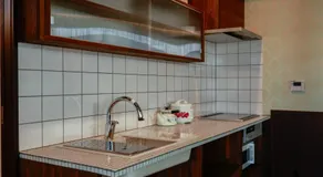 Taisho Roman-style Private Villa with Original Japanese Art 大正ロマンの貸別荘 M's Lumos Official - Image 3