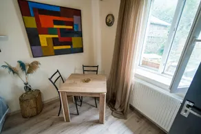 Cherry House - Image 4