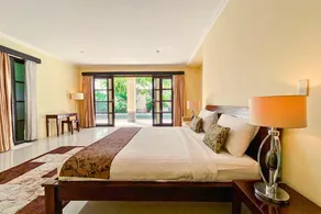 Luxury 4 BR Pool Villa at Seminyak #NP7 - Image 2