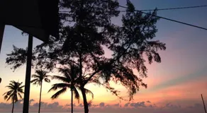 Semarak Beach Inn - Image 2
