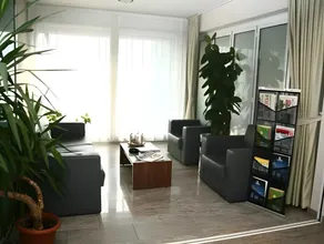 Euro House Hotel - Image 2