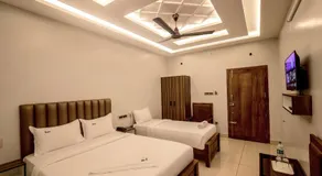 Lee Rooms - Image 4