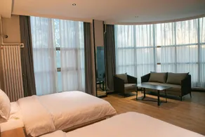 Home Inn Group - Huayi Selected Hotel, Huayu Institute of Technology, Daxue East Road - Image 2
