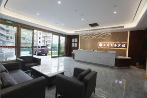 Yunzhou Business Hotel - Image 5