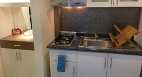 Herbal Inn Suites - Image 5