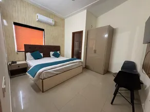 Hotel O ISBT Sector 43 Chandigarh Formerly MK - Image 2