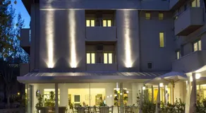 Hotel Nives - Image 2