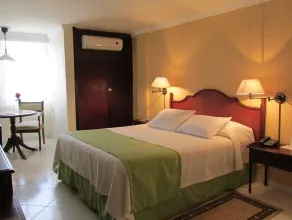 Hotel Majestic - Image 2