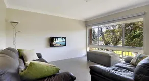 Beachside Getaway - Image 2