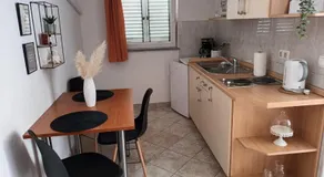 Apartment & Rooms Riva - Image 4