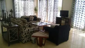 Amazing 4 Bedroom Villa - Image 5