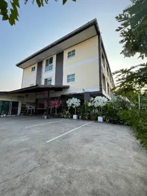The Lion Residence - Image 2