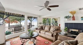 Lone Star Lake Cottage-NEW Trex Deck, boat dock - Image 3