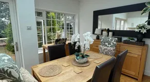 House on Costal Village free parking - Image 3