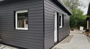 Outside Ribe Guesthouse - Image 2