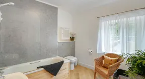 Badger Cottage - Image 2