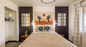 Tolleson Studio Home with Pool Access - Image 2