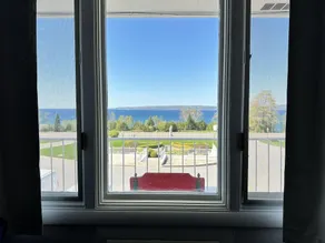 Bay Inn of Petoskey - Image 4