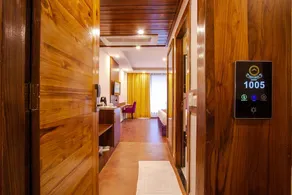 SNOW WHITE RESORT - Image 5