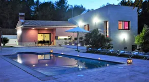 Villa Sitges La Calma 10 minutes drive Sitges 2 minutes walk Garraf Park AC - Image 4