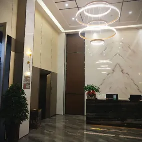 Zhongfang Mingzhu Hotel - Image 5