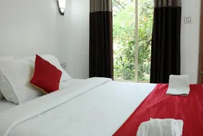 Marayoor Holidays - Image 1