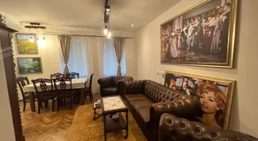 Luxe-Boutique Apartments - Image 3