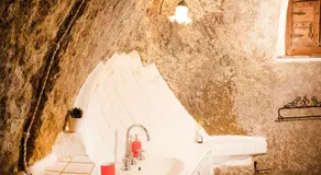 Casa nella roccia - Image 2