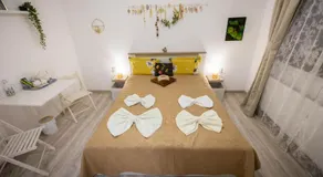 Happy Home - Image 2