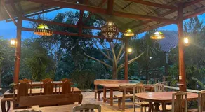 Nai Khun Khao Resort - Image 2
